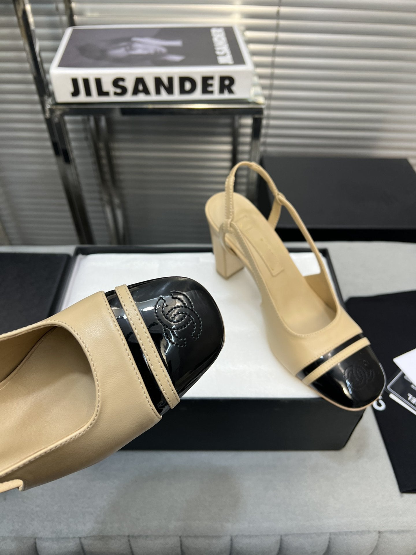 CHANEL slingback light beige suede silver metalic lambskin square toe 9.5