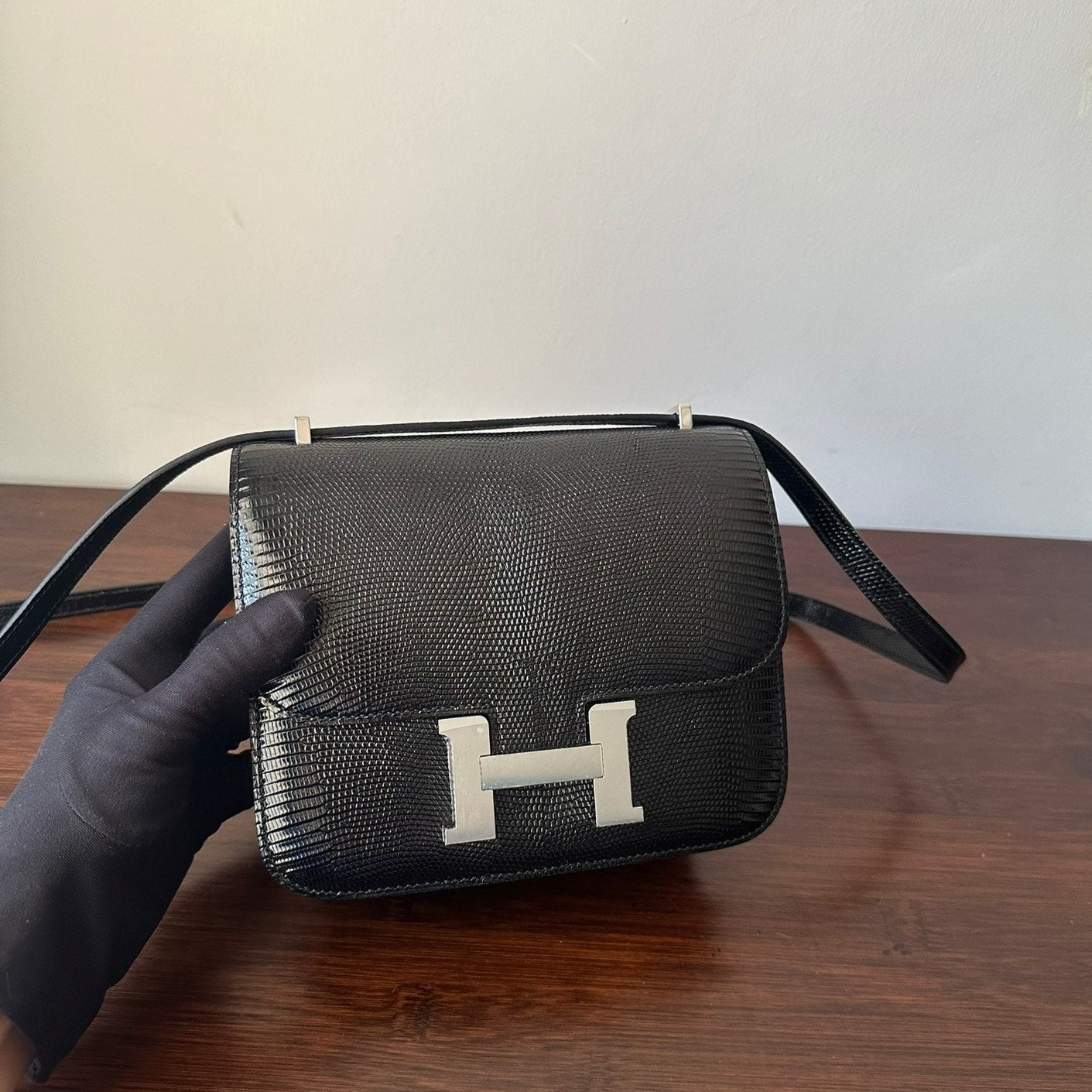 HERMES CONSTANCE 18 BLACK LIZARD SILVER HARDWARE
